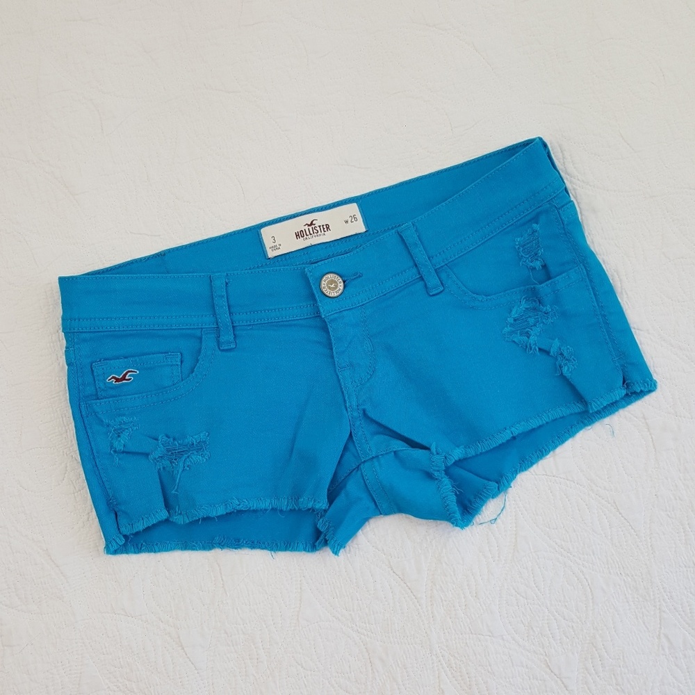 Hollister Factory Destroyed Denim Shorts 3 w26